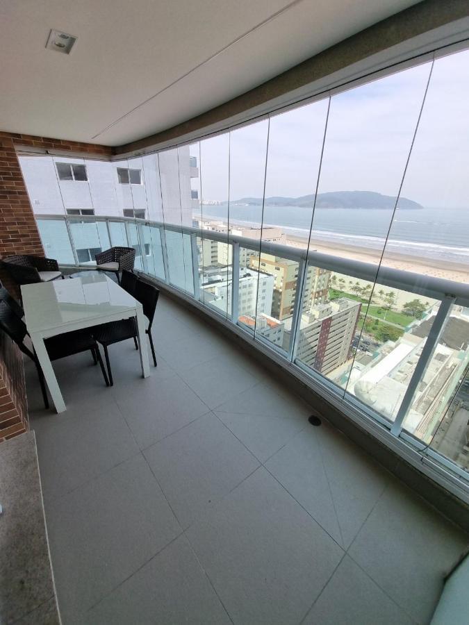 Apto Com Vista Pro Mar Em Completo Em Frente A Praia! Apartamento *
