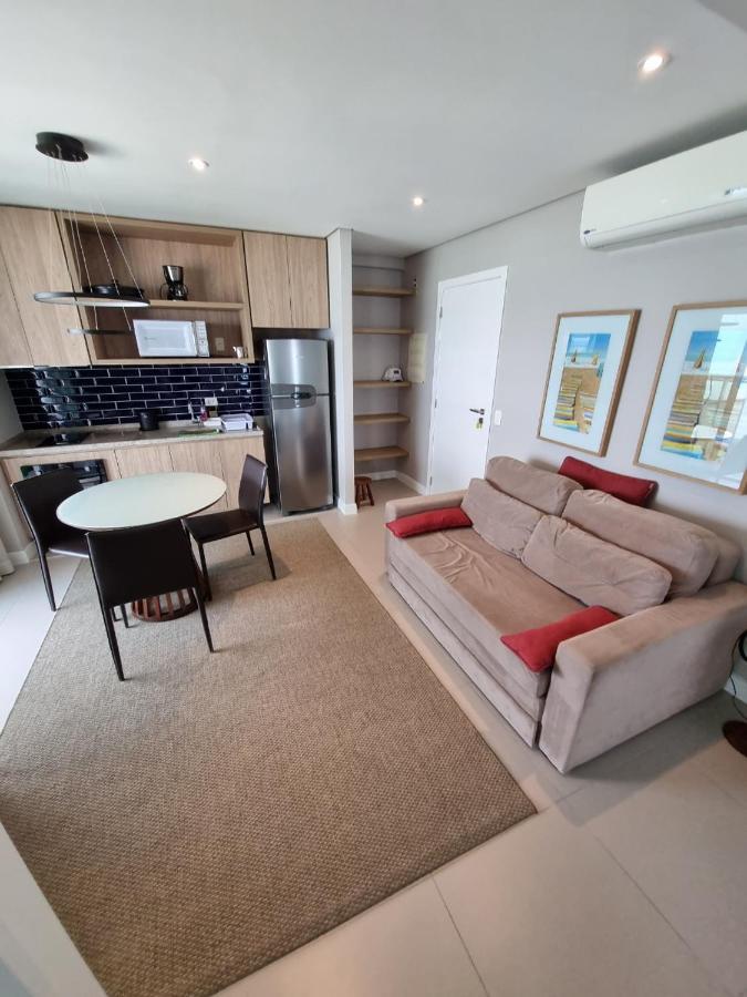Apartamento Apto Com Vista Pro Mar Em Completo Em Frente A Praia! *